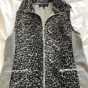 Jones New York vest